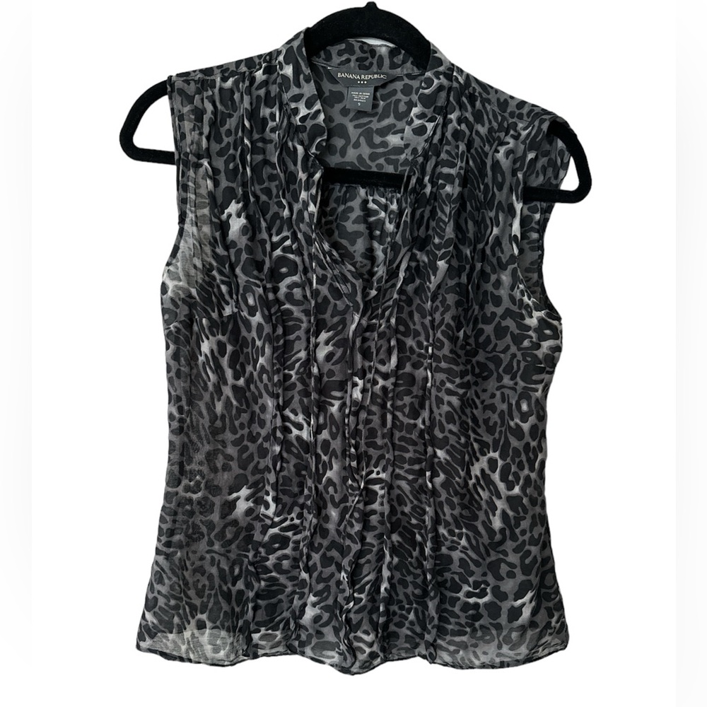 Banana Republic sheer silk blend sleeveless top black gray cheetah print
